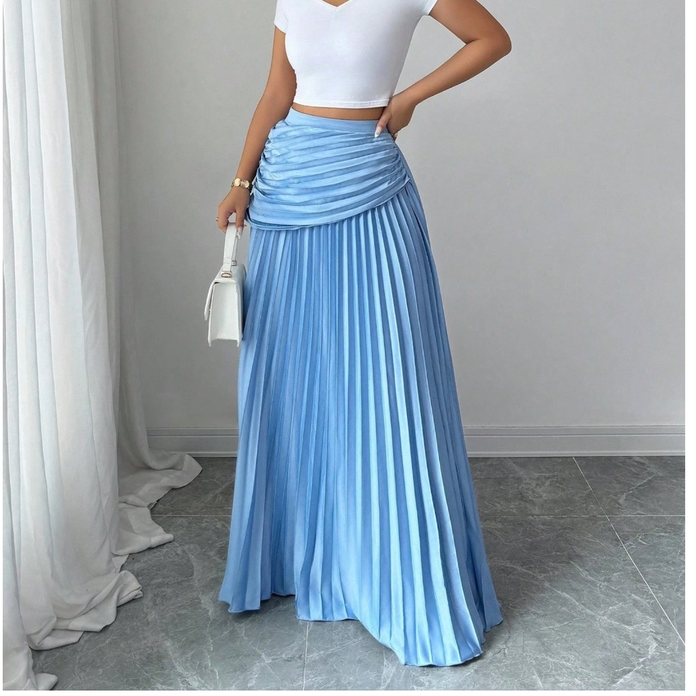 Classic Baby Blue Stretchy Waist Pleated Maxi Skirt - Picture 2 of 5